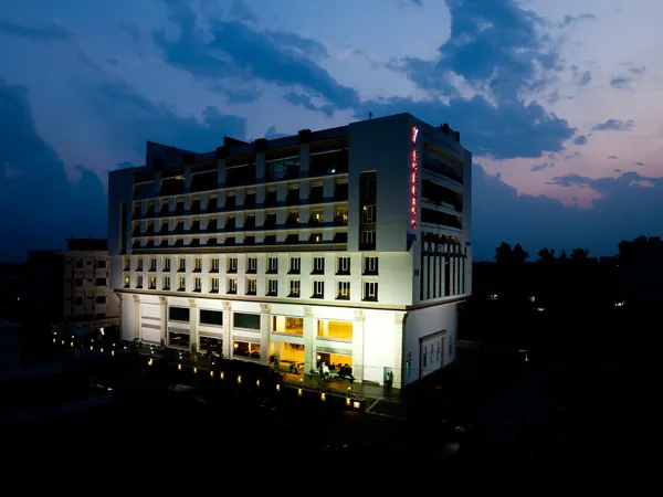 Hotel Shelton Rajamahendri thumbnail 6