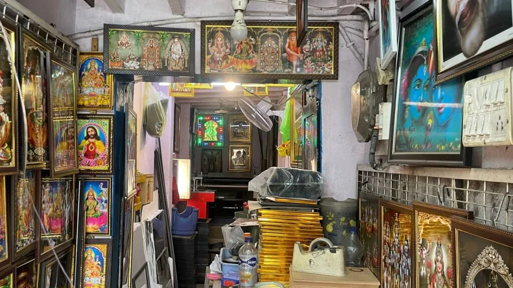 Sri Uma Parvathi Photo Frames Works Rajahmundry thumbnail 4